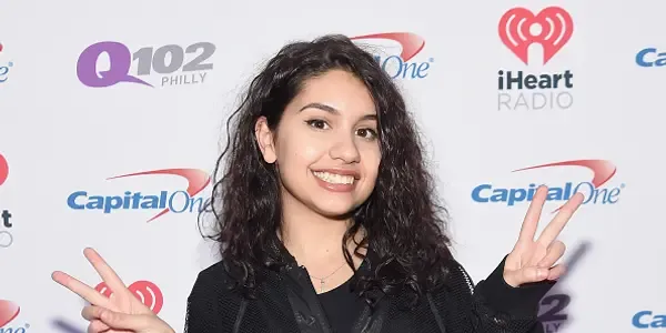 What is Alessia Cara net worth estimated? How did he get his fortune?
