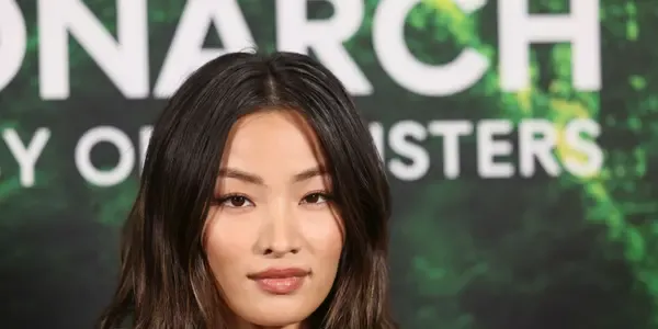 What is Anna Sawai net worth estimated? How did he get his fortune?