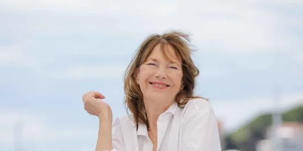 What is Jane Birkin net worth estimated? How did he get his fortune?