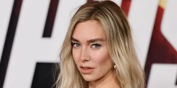 What is Vanessa Kirby net worth estimated? How did he get his fortune?